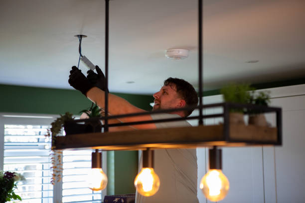 Best Electrician for Home Renovation  in Glendale, MO